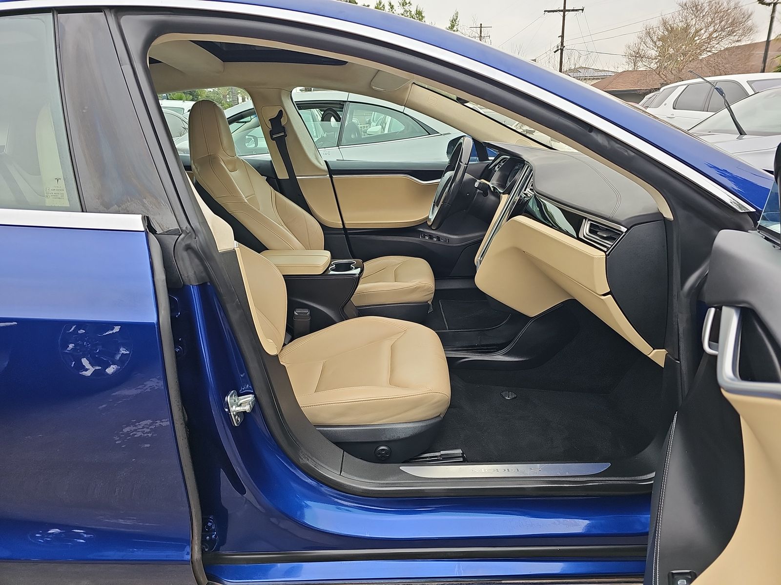 2015 Tesla Model S 70 RWD