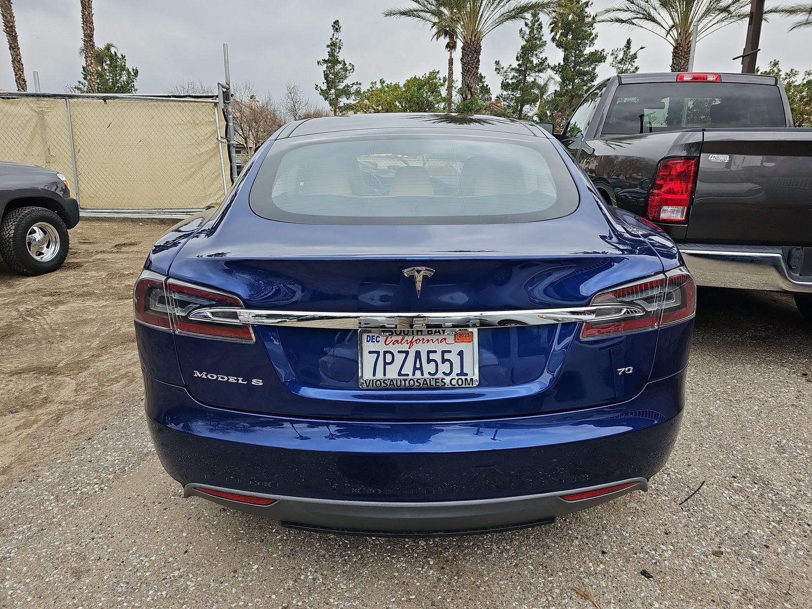 2015 Tesla Model S 70 RWD