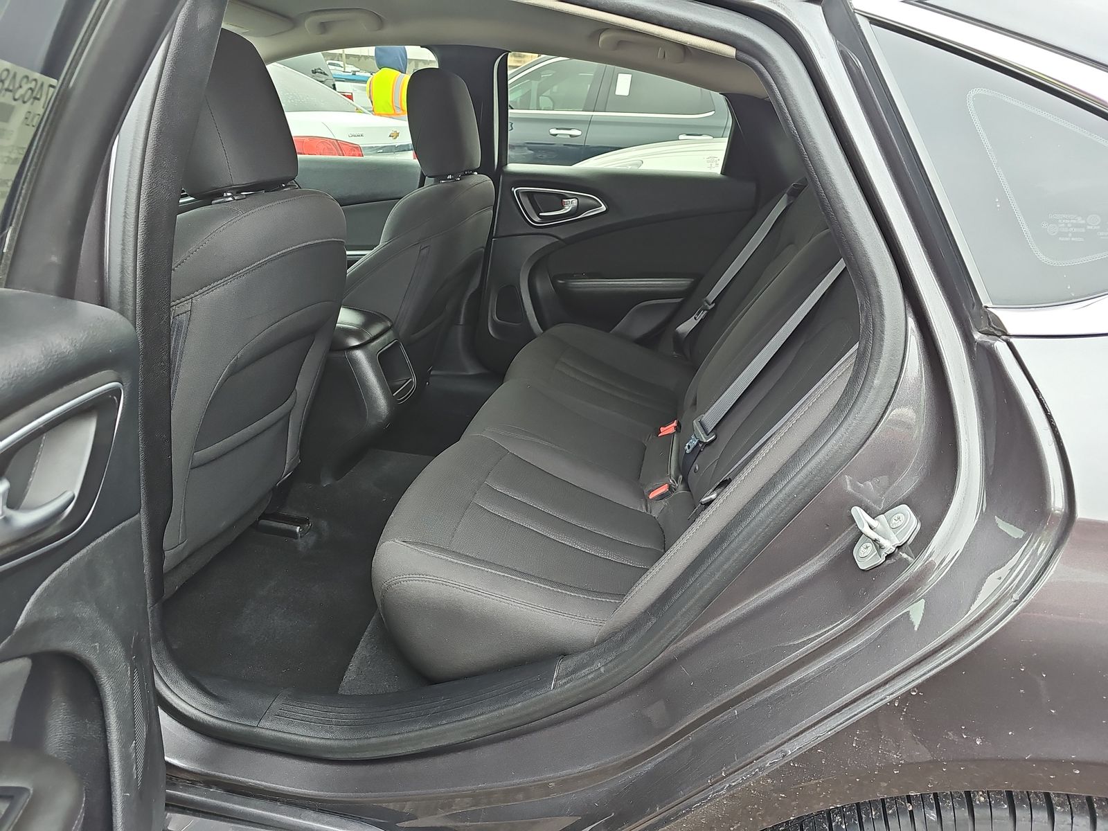 2015 Chrysler 200 Limited FWD