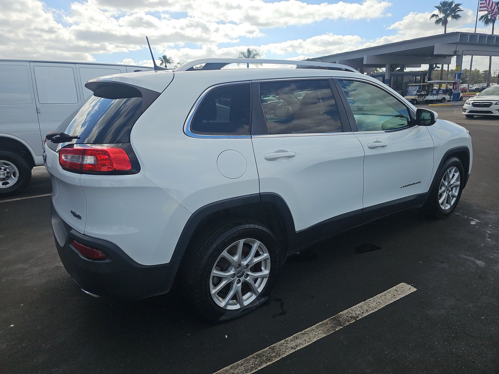 2016 Jeep Cherokee LATITUDE FWD
