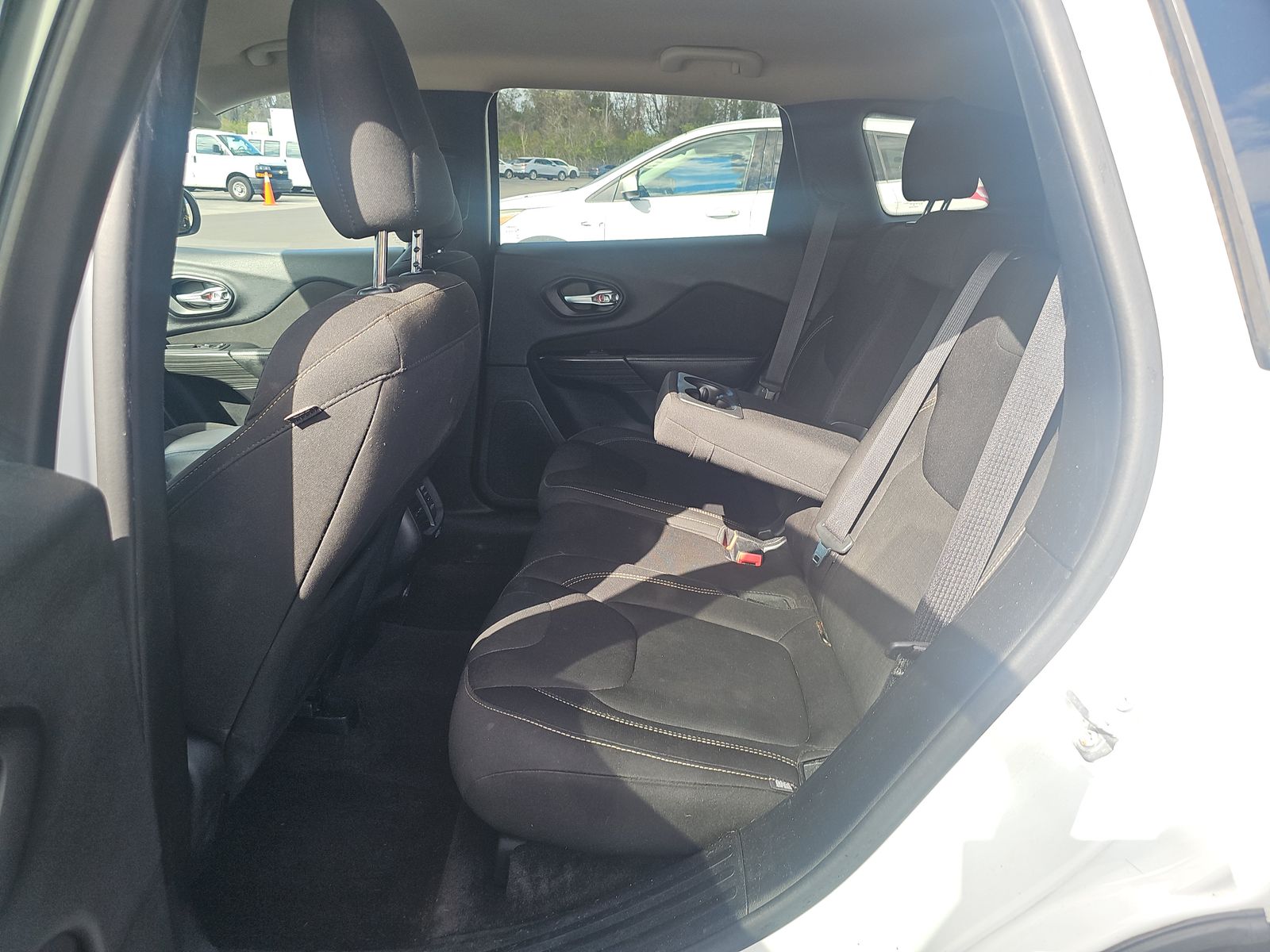 2016 Jeep Cherokee LATITUDE FWD
