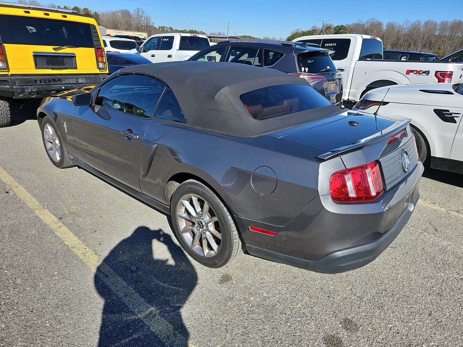 2010 Ford Mustang V6 Premium RWD