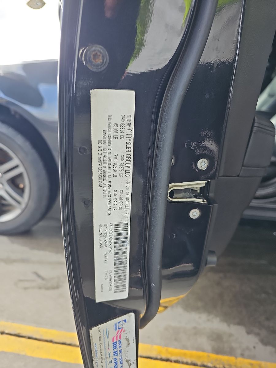 2011 Chrysler 300 LIMITED RWD