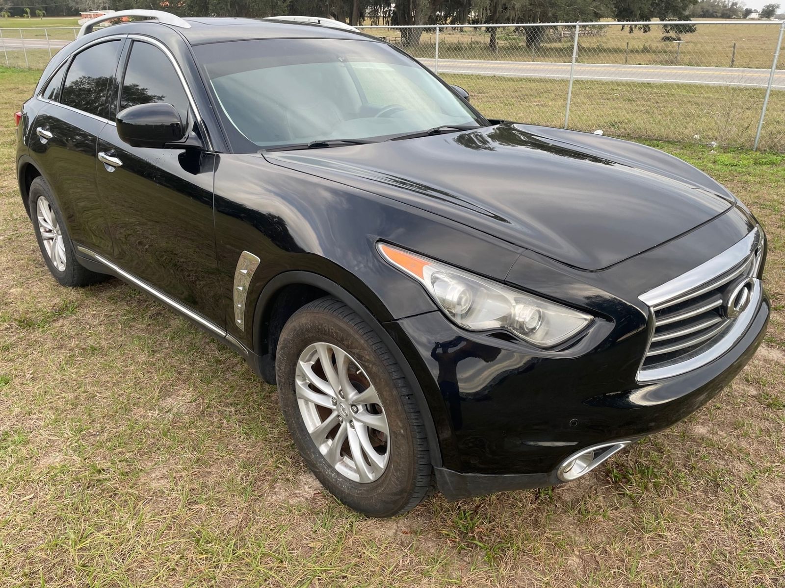 2015 INFINITI QX70 3.7