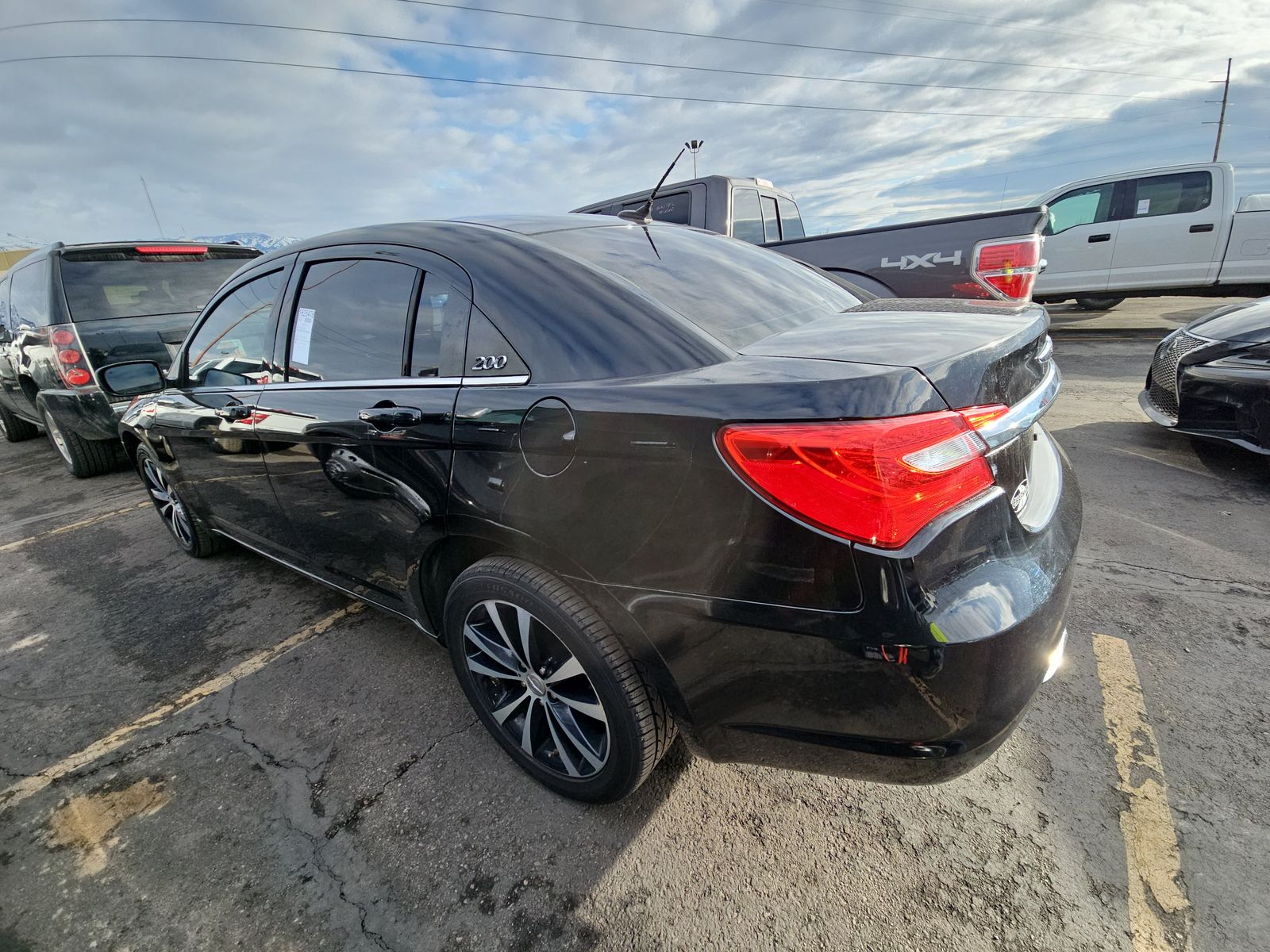 2011 Chrysler 200 S FWD