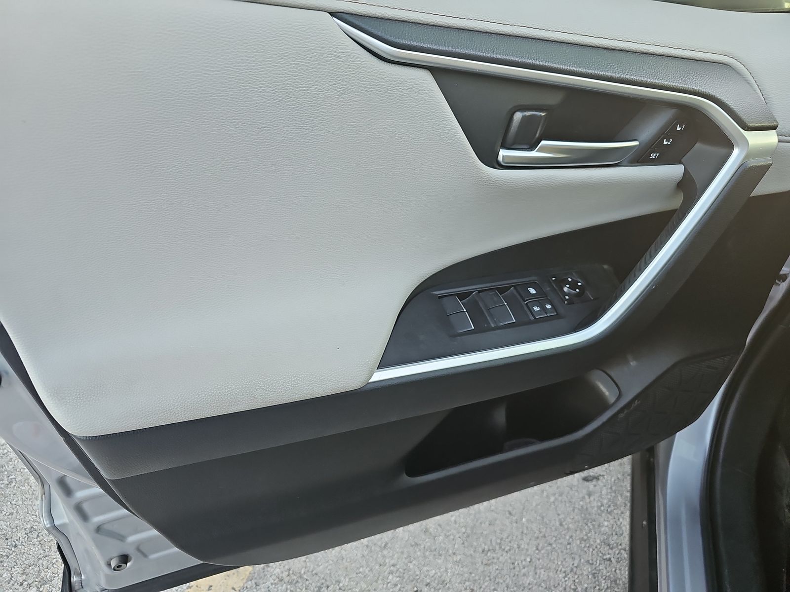 2020 Toyota RAV4 HYBRID LTD AWD