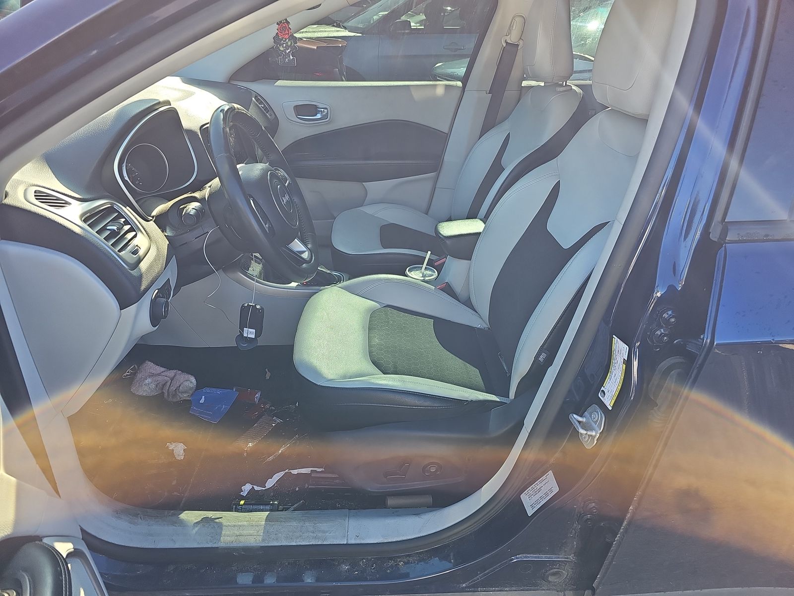 2017 Jeep Compass LATITUDE FWD