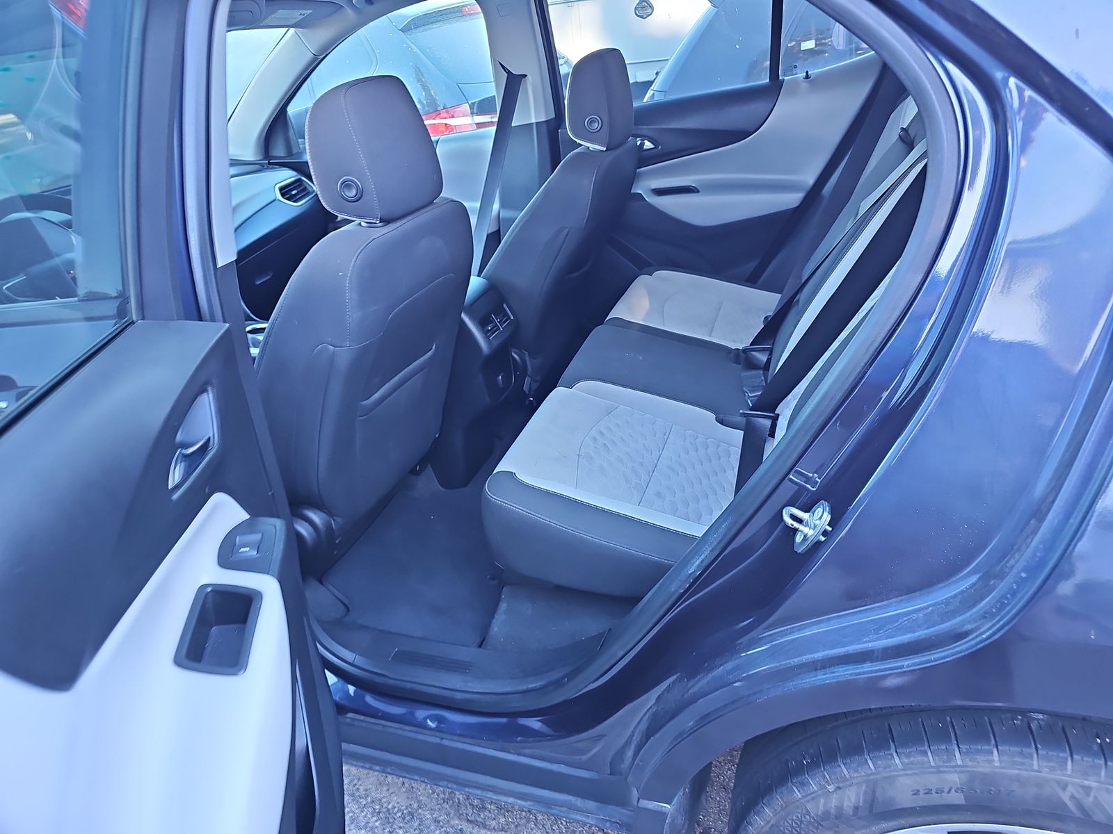 2018 Chevrolet Equinox LS FWD