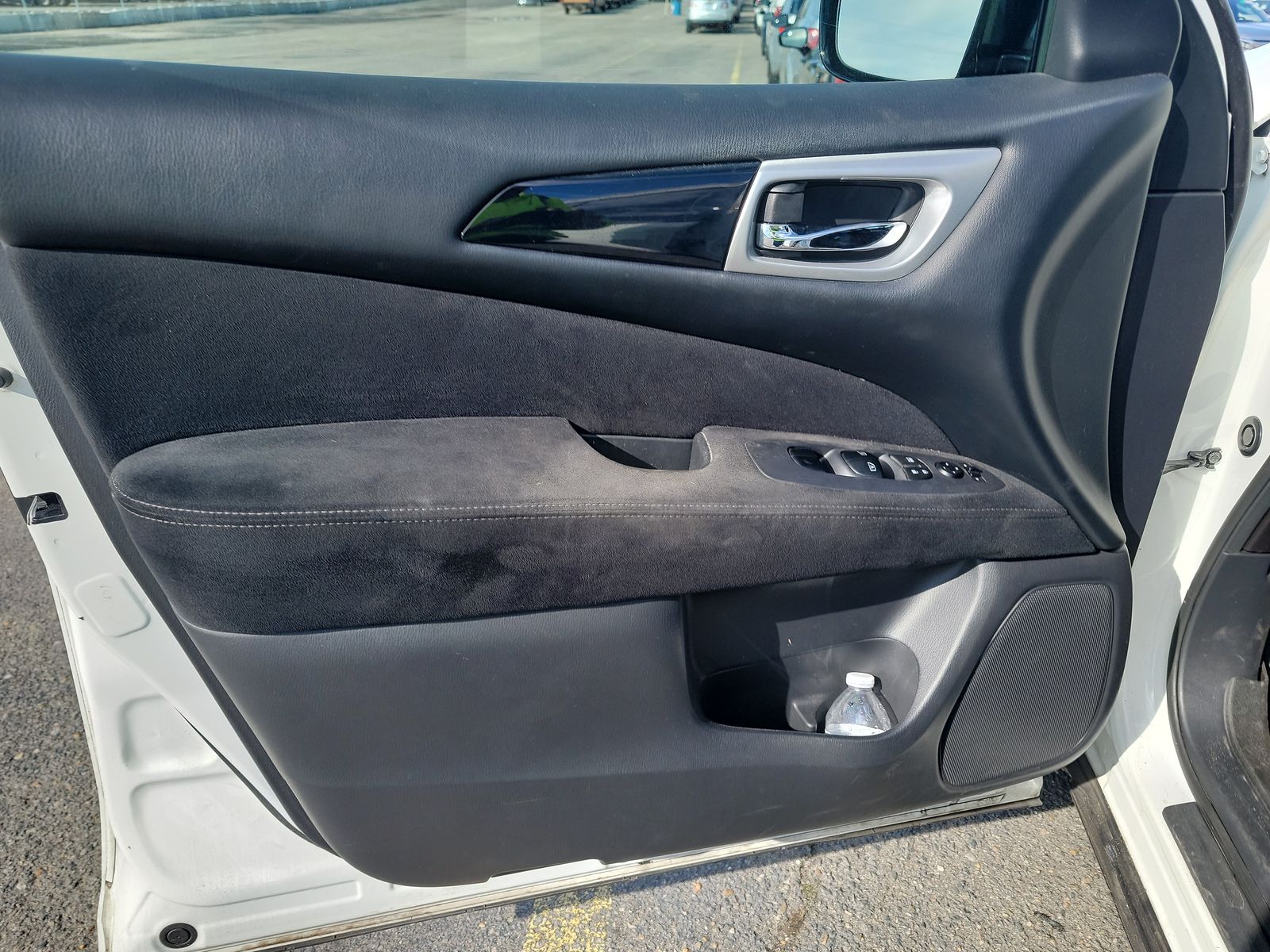 2016 Nissan Pathfinder SV AWD