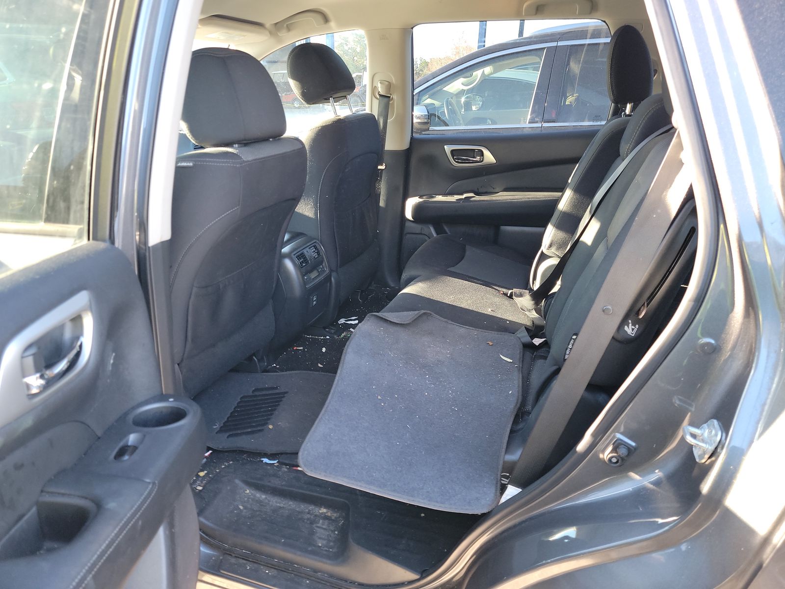 2018 Nissan Pathfinder S AWD