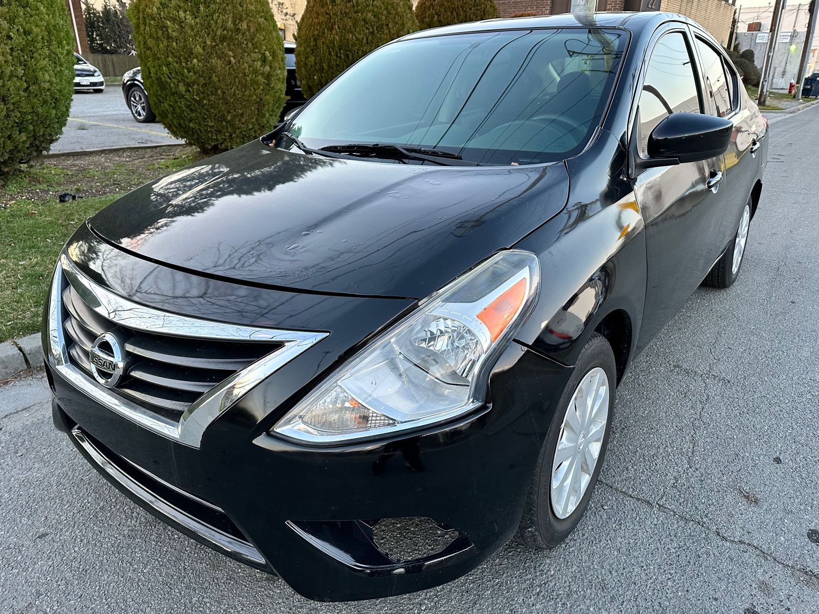 2019 Nissan Versa Sedan S Plus