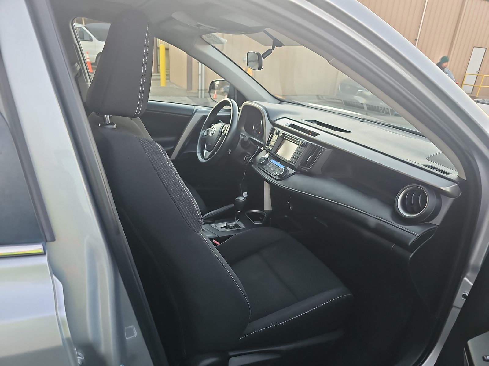 2016 Toyota RAV4 XLE FWD