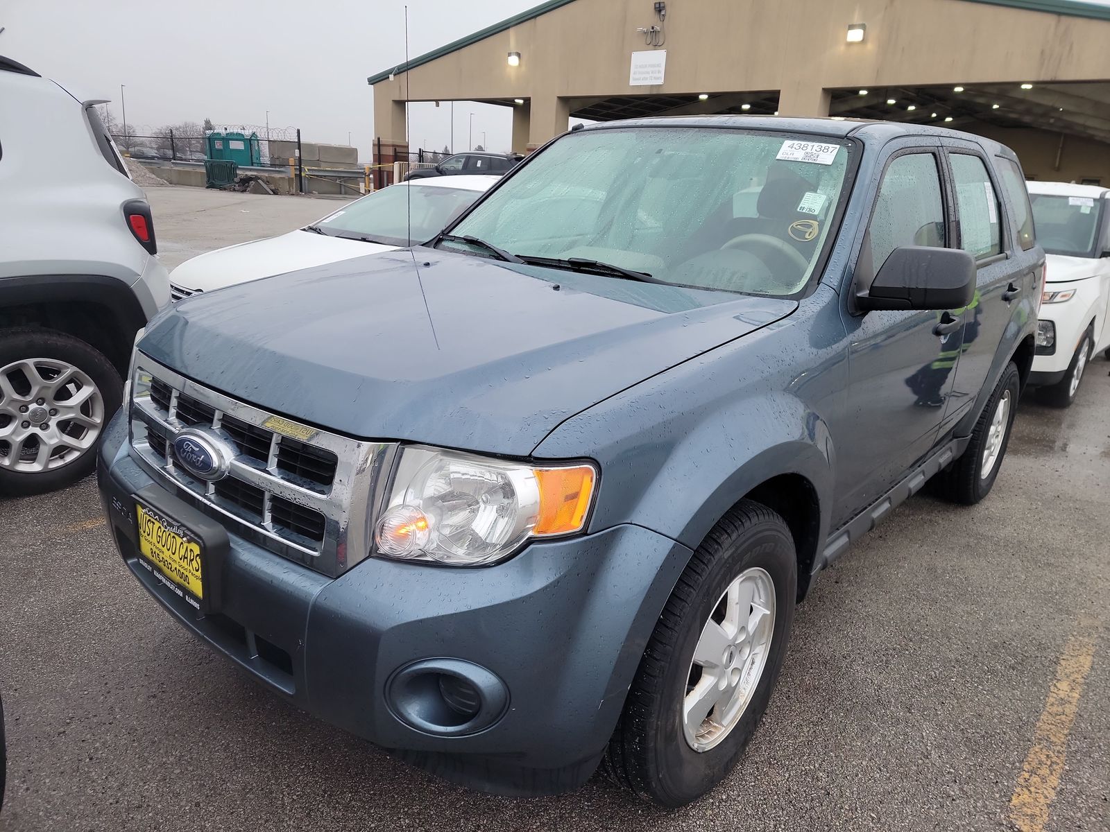 2011 Ford Escape XLS FWD