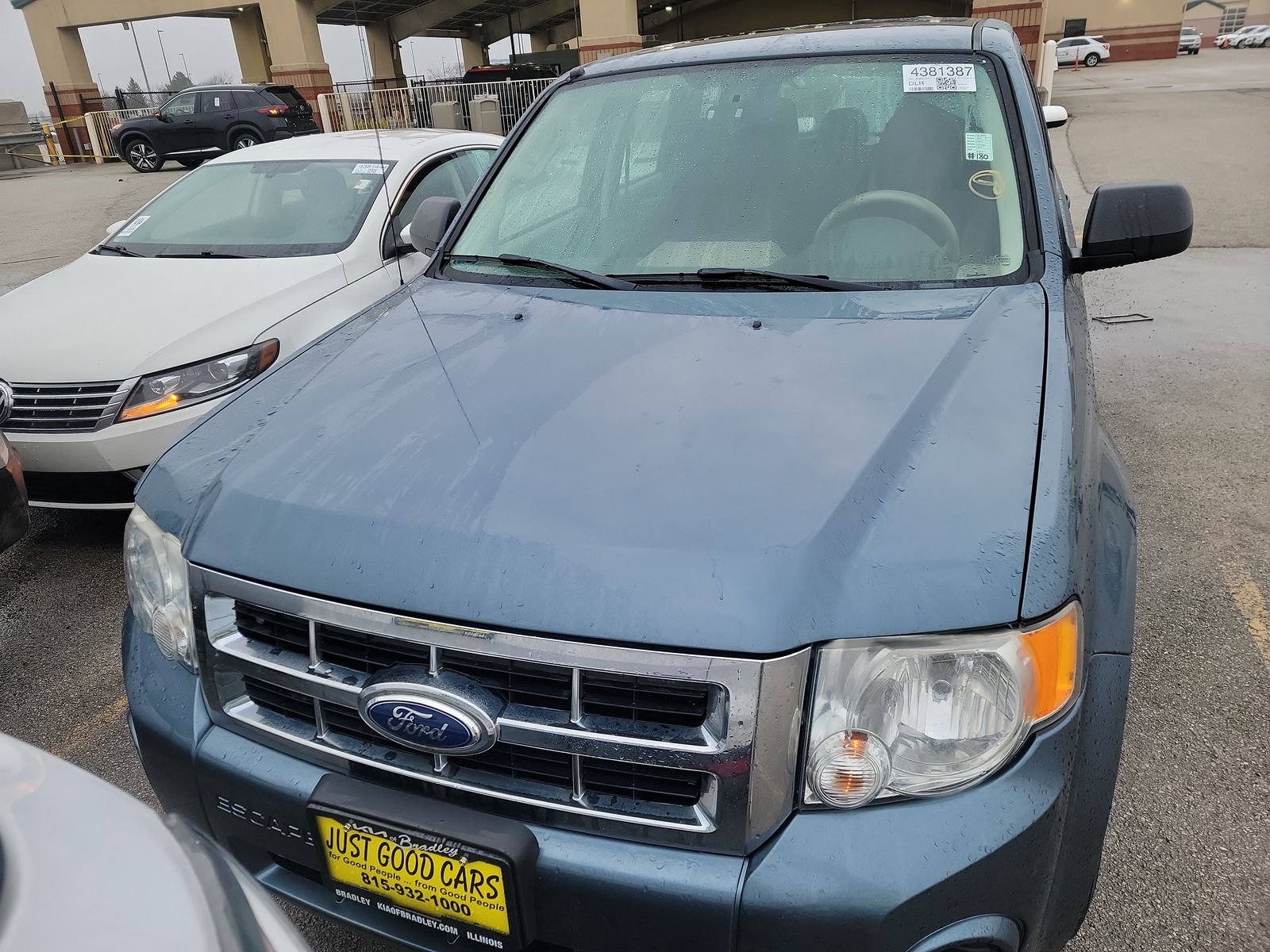 2011 Ford Escape XLS FWD