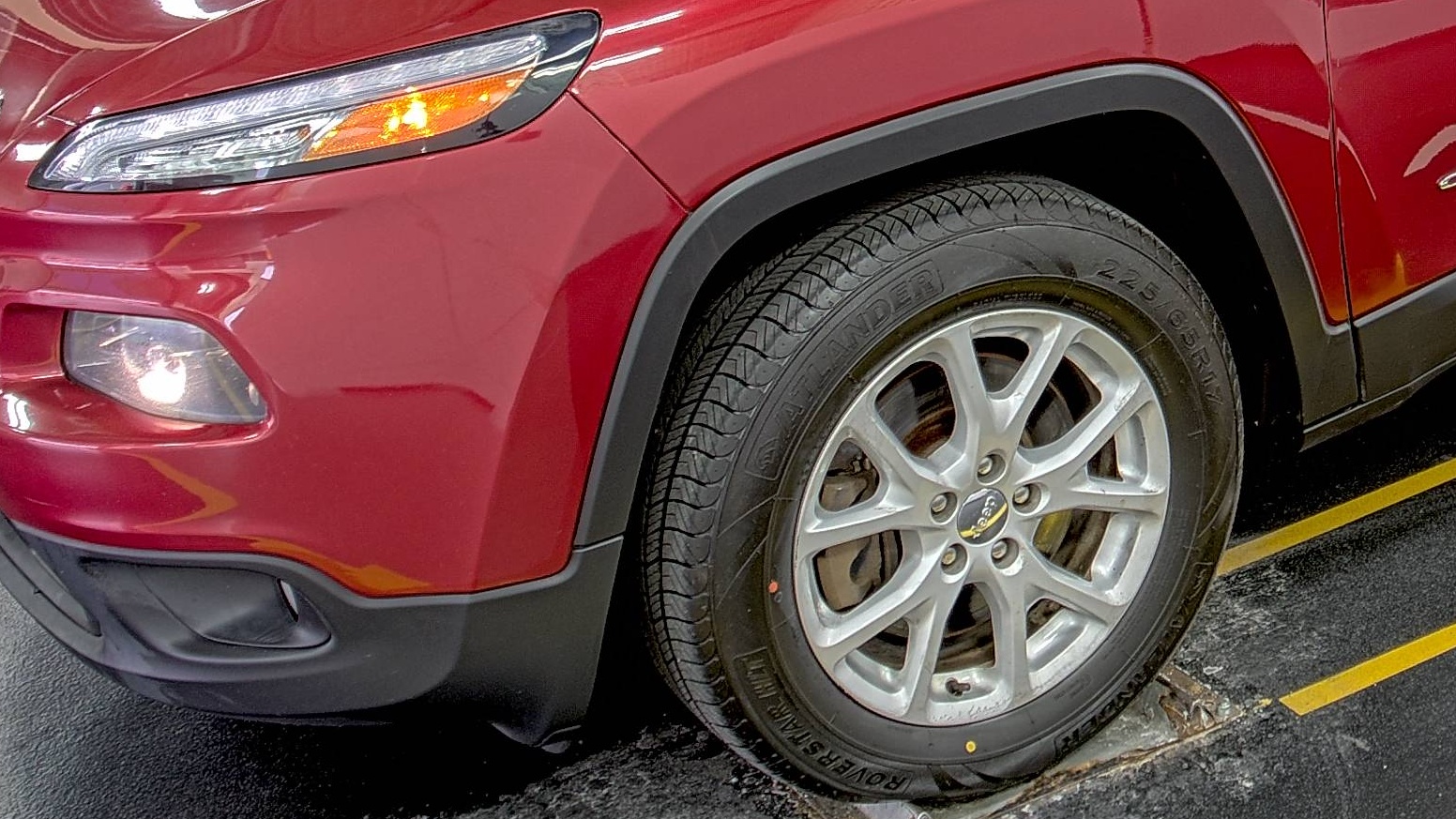 2015 Jeep Cherokee LATITUDE AWD