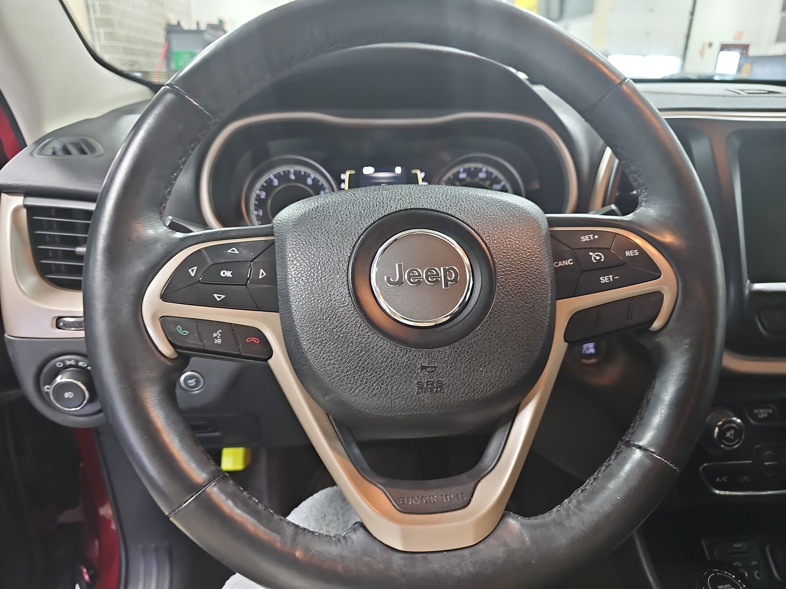 2015 Jeep Cherokee LATITUDE AWD