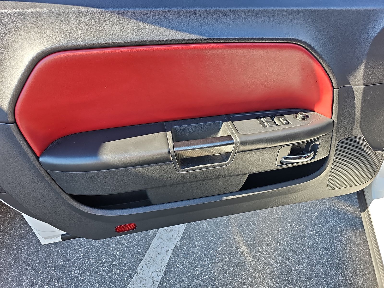 2014 Dodge Challenger SXT PLUS RWD