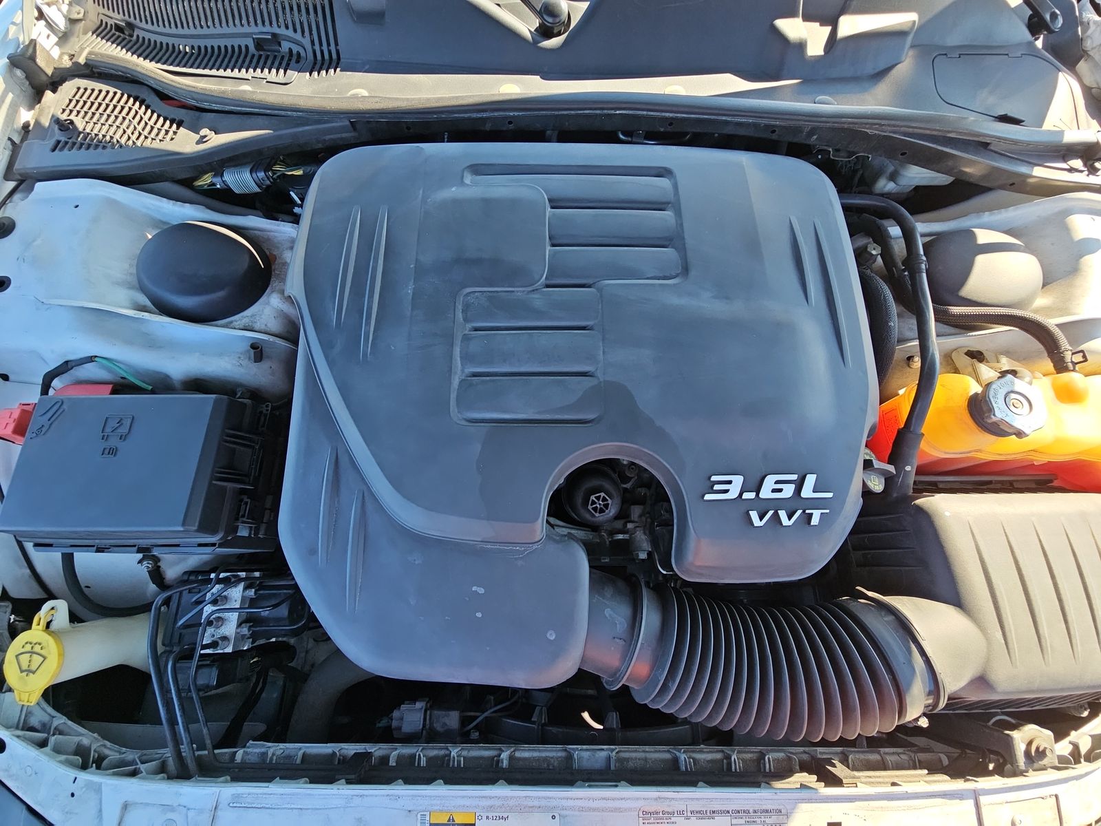 2014 Dodge Challenger SXT PLUS RWD