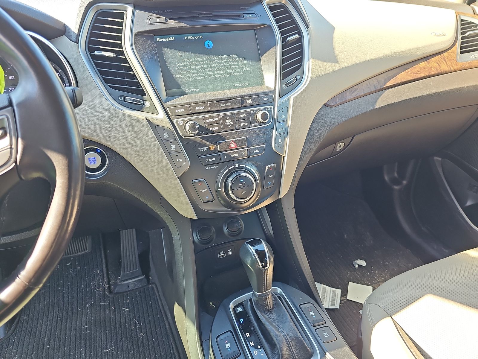 2017 Hyundai Santa Fe LTD ULT FWD