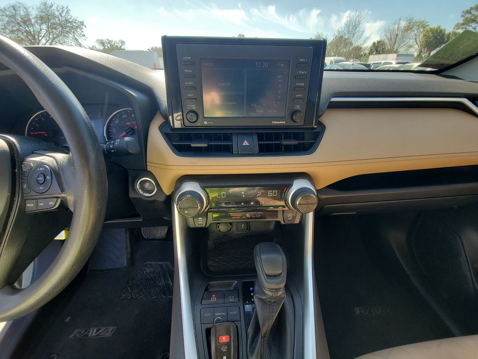2020 Toyota RAV4 XLE FWD