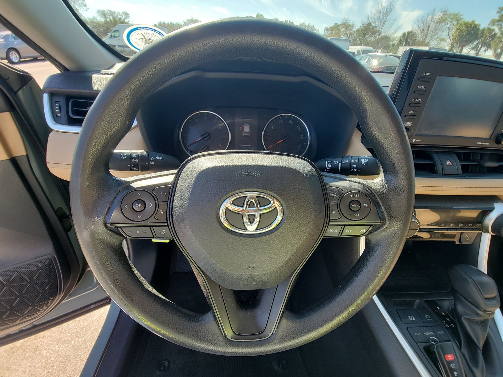 2020 Toyota RAV4 XLE FWD