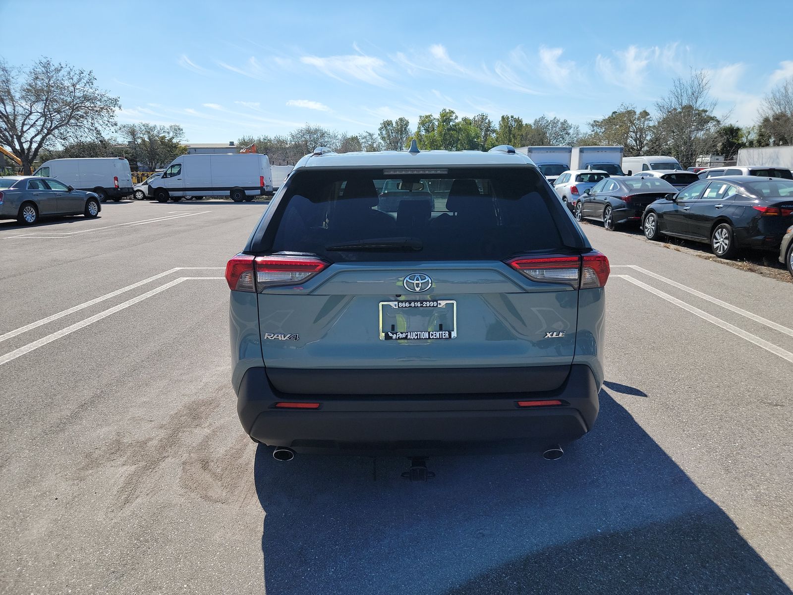2020 Toyota RAV4 XLE FWD