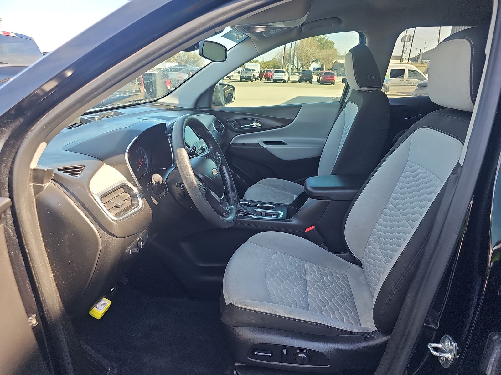 2020 Chevrolet Equinox LS FWD
