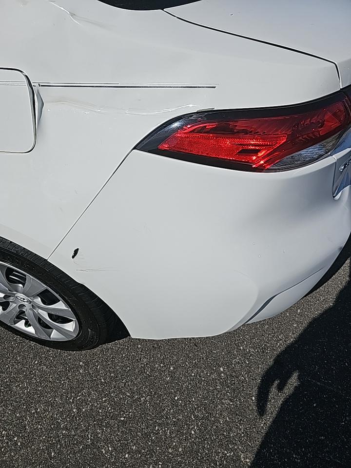 2020 Toyota Corolla LE FWD