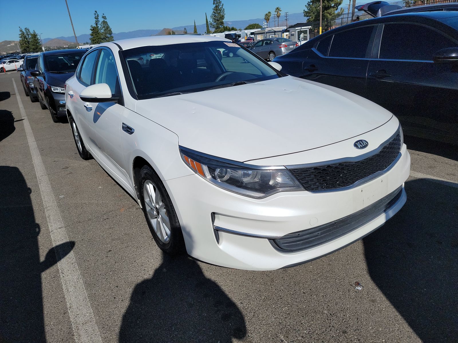 2016 Kia Optima LX FWD