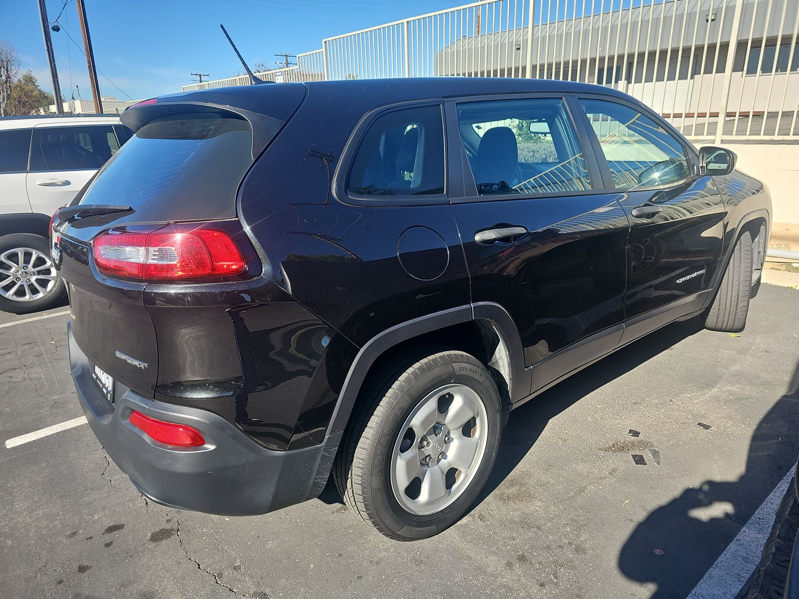 2016 Jeep Cherokee Sport FWD