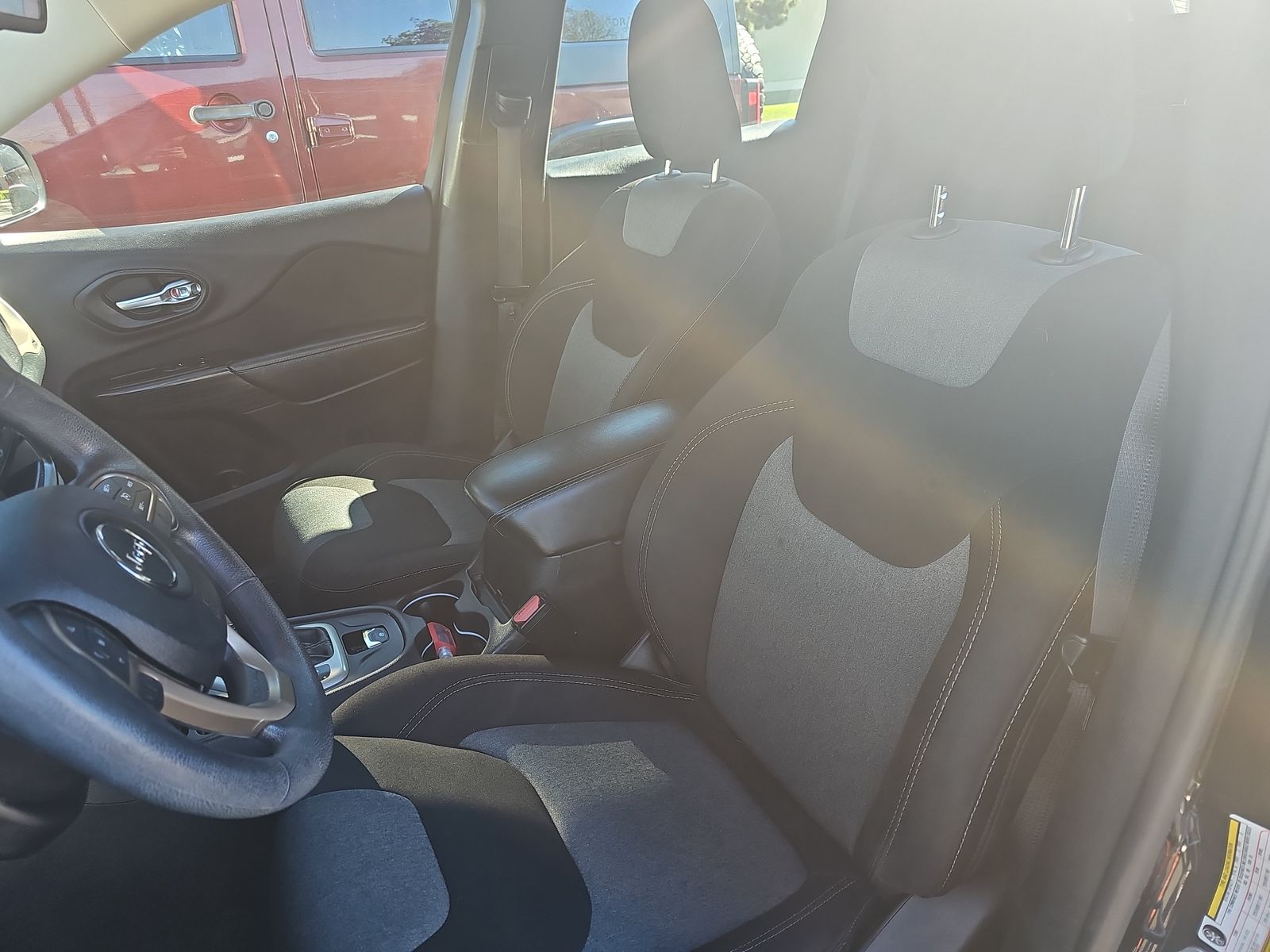 2016 Jeep Cherokee Sport FWD