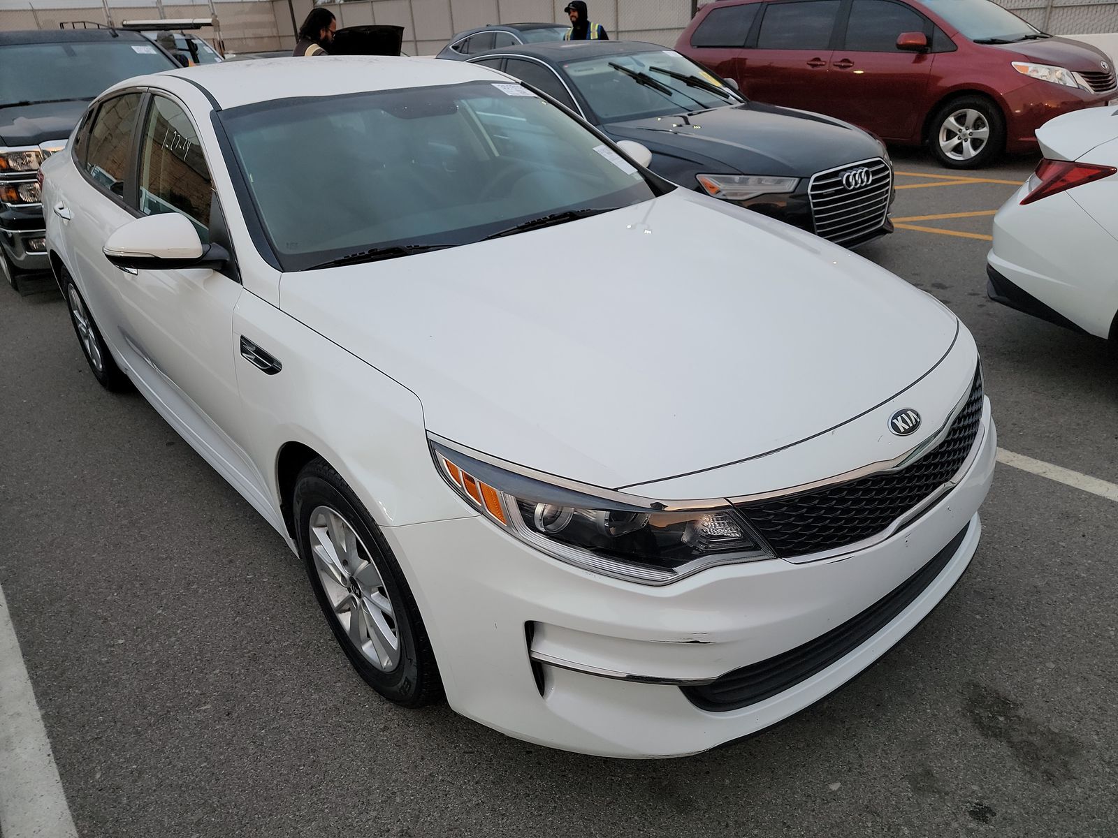 2016 Kia Optima LX FWD