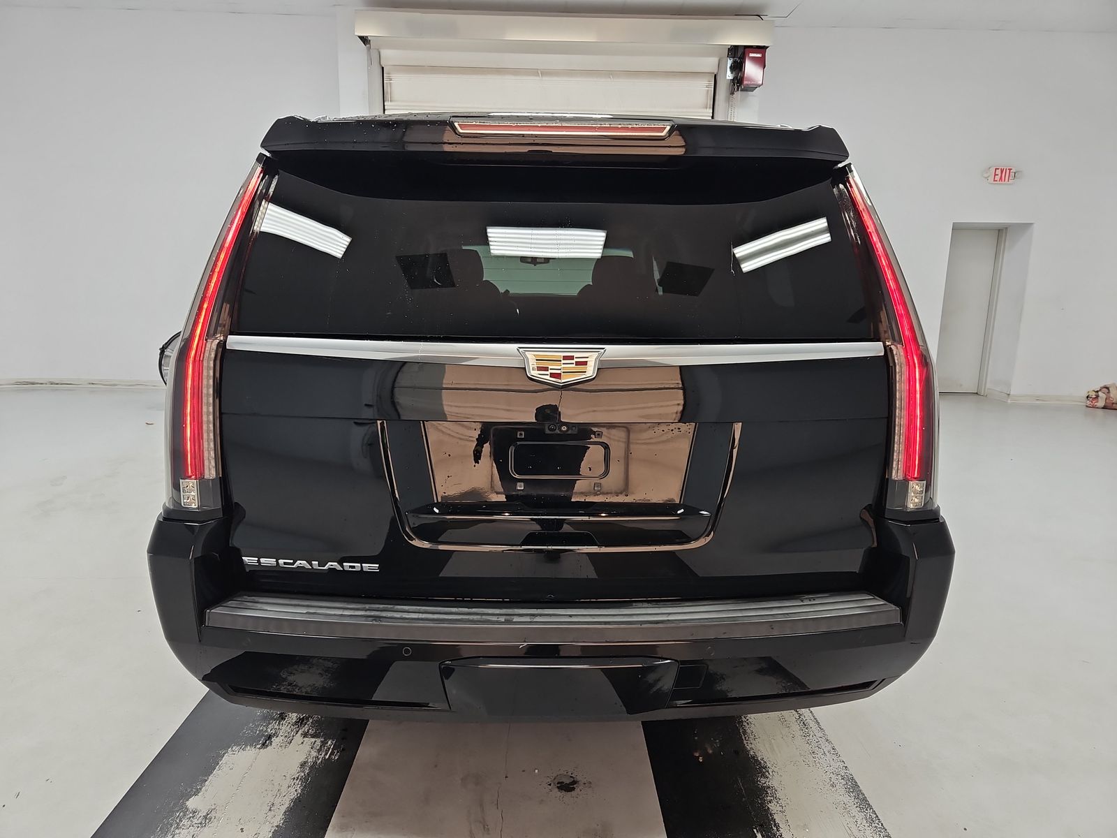 2017 Cadillac Escalade ESV PREM LUX AWD