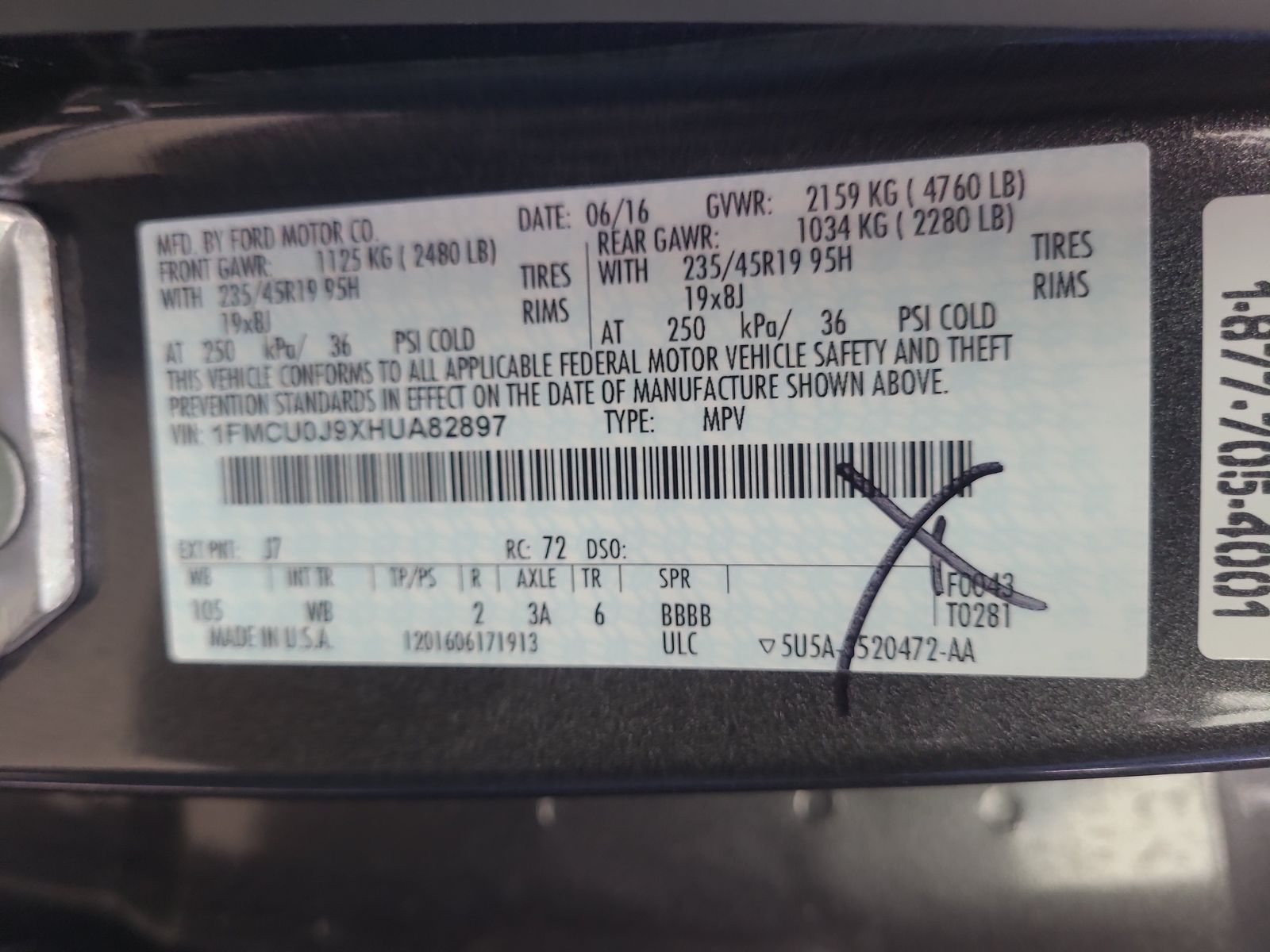 2017 Ford Escape TITANIUM FWD