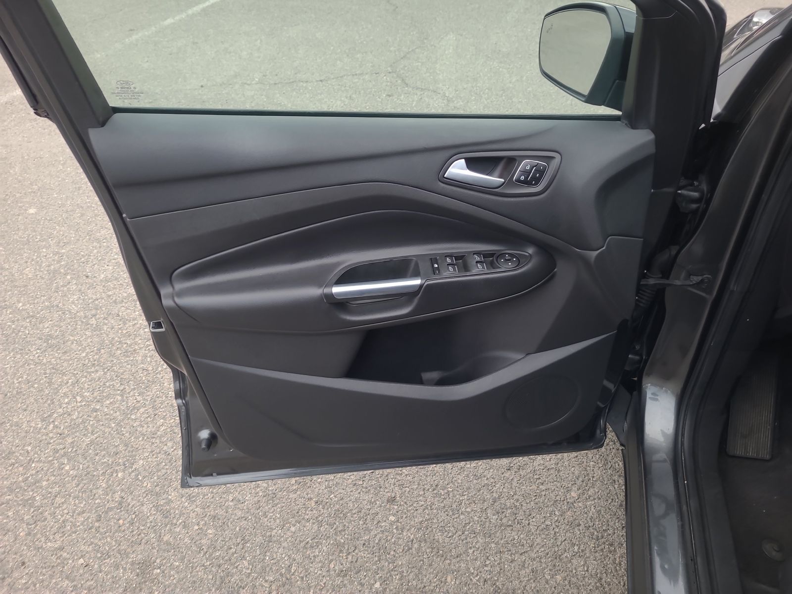 2017 Ford Escape TITANIUM FWD