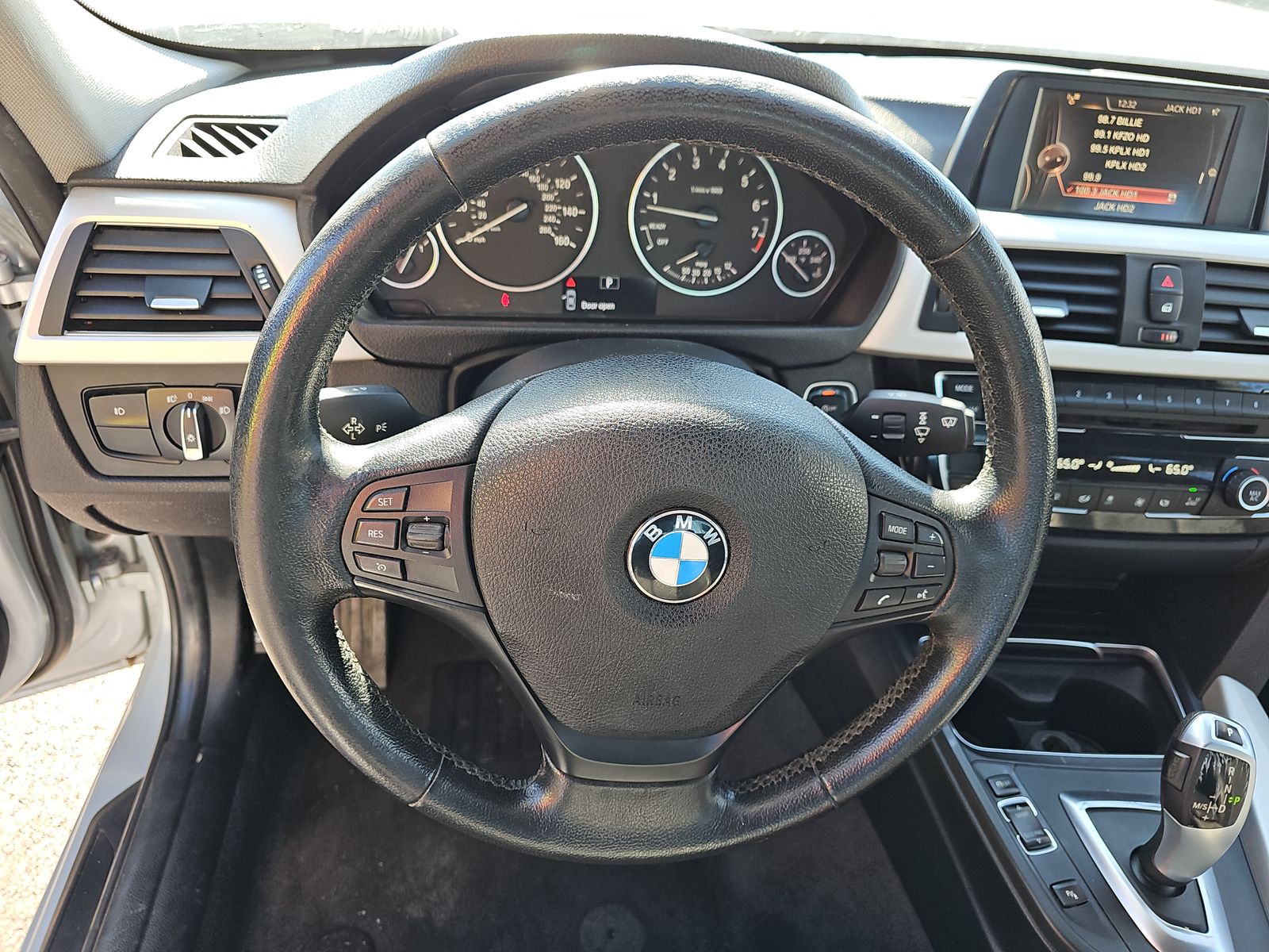 2017 BMW 3 Series 320I RWD