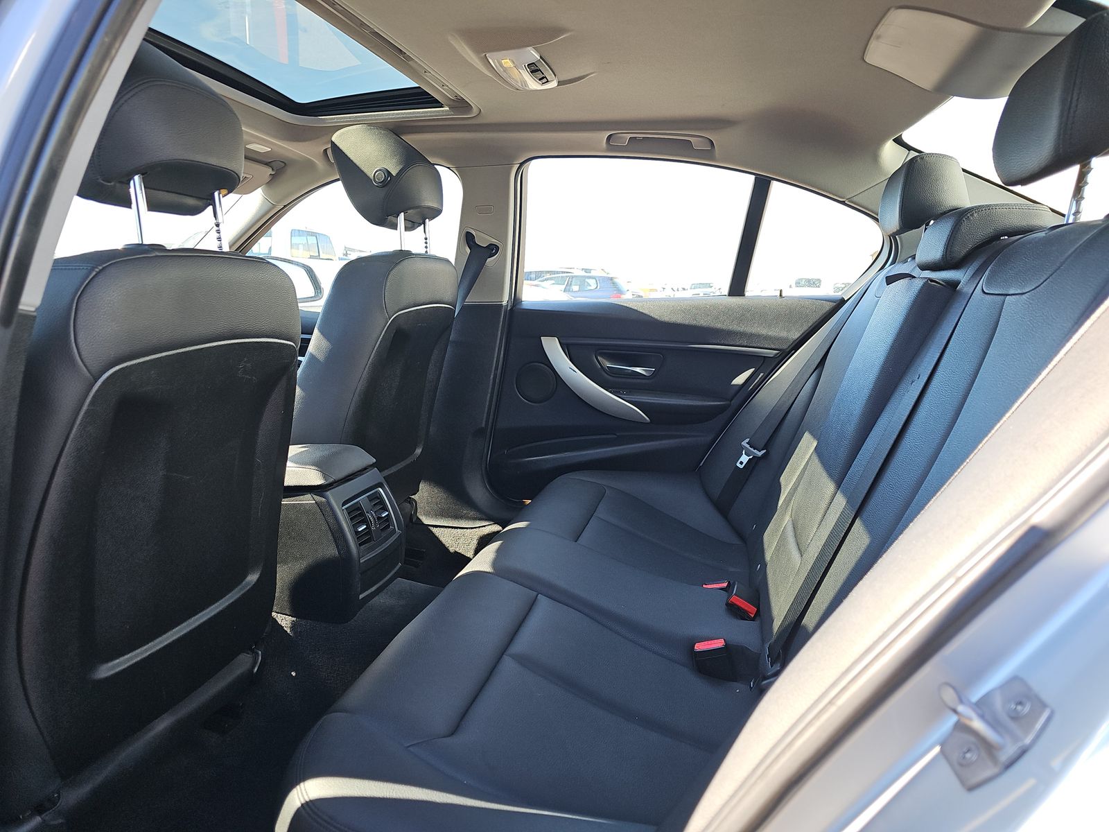 2017 BMW 3 Series 320I RWD