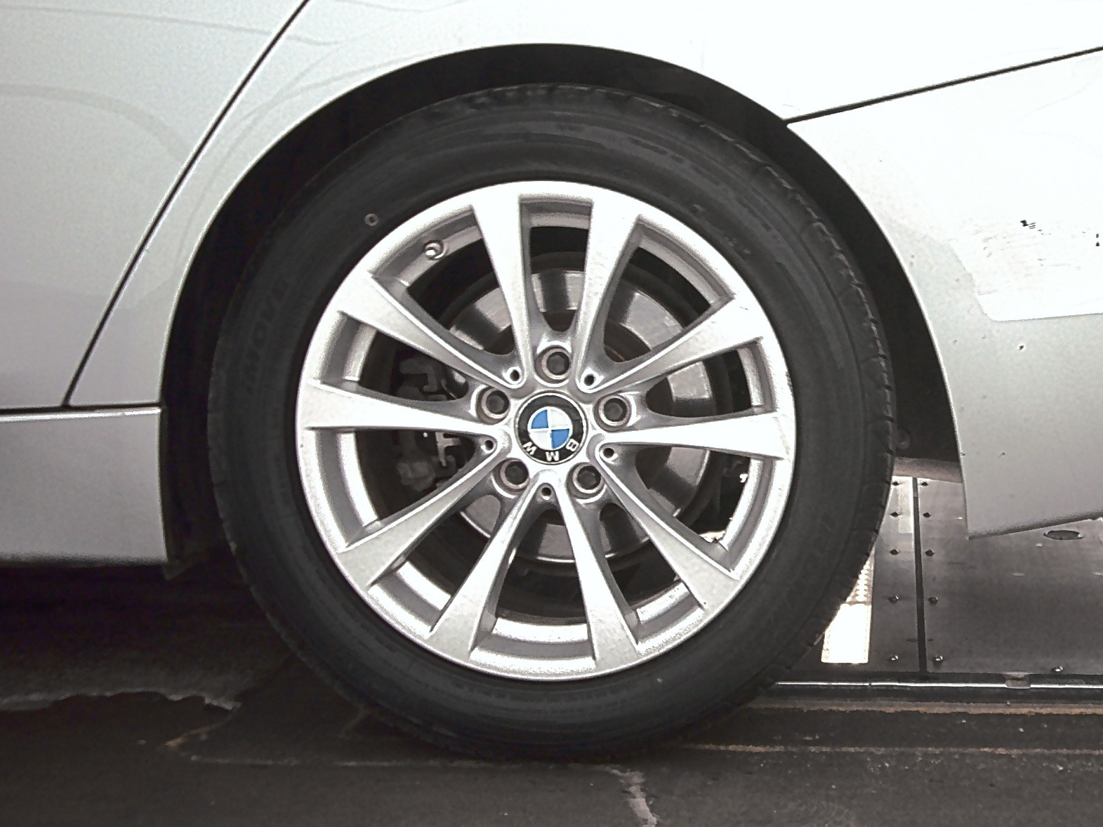 2017 BMW 3 Series 320I RWD