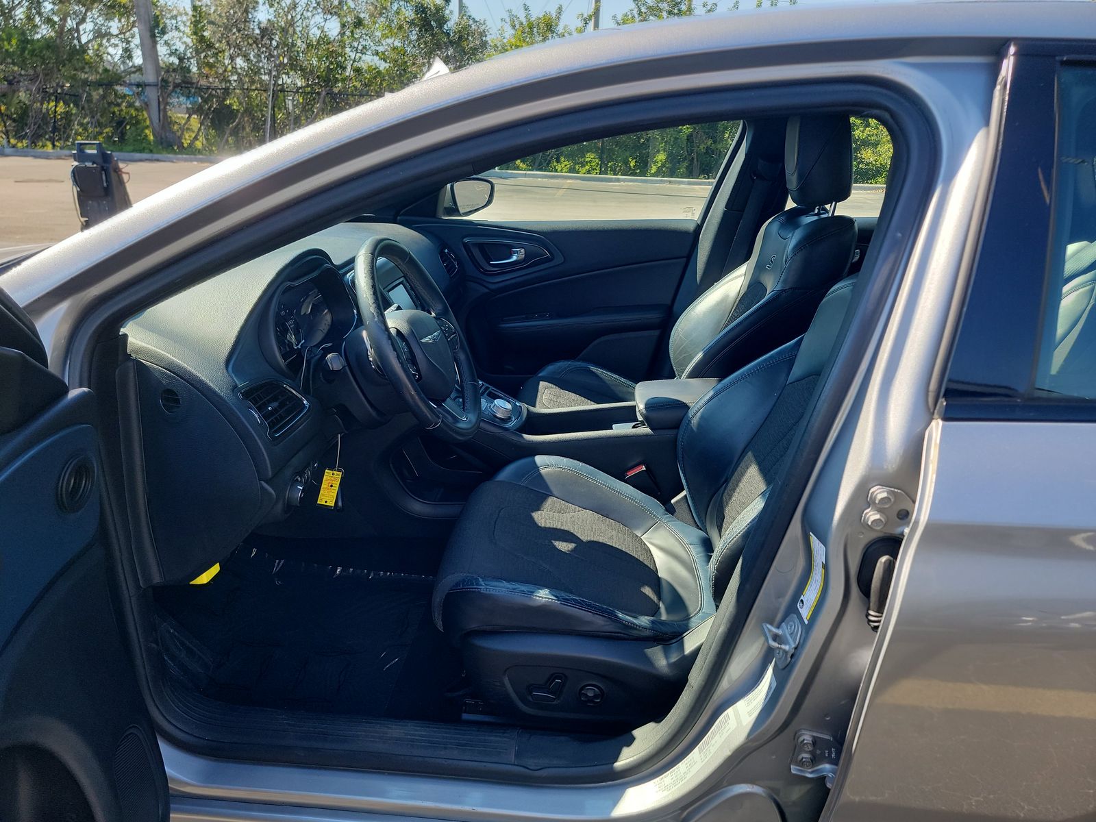 2015 Chrysler 200 S FWD