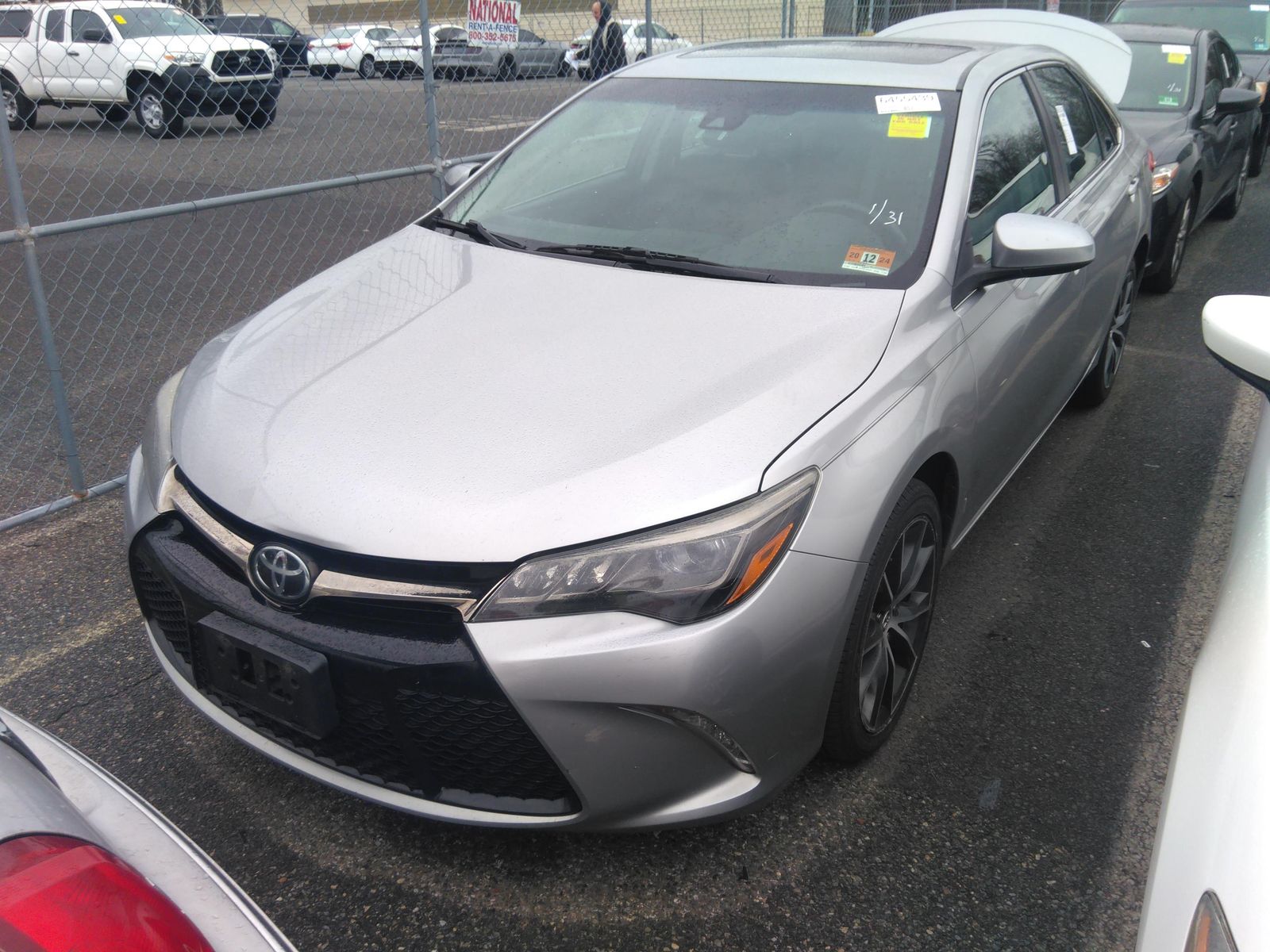 2016 Toyota Camry XSE FWD