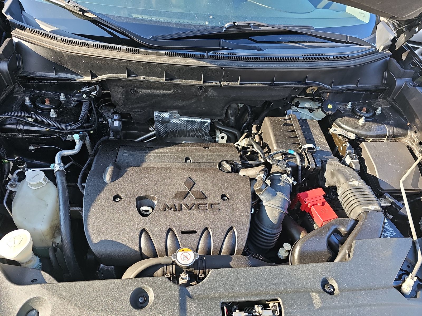 2015 Mitsubishi Outlander Sport ES FWD