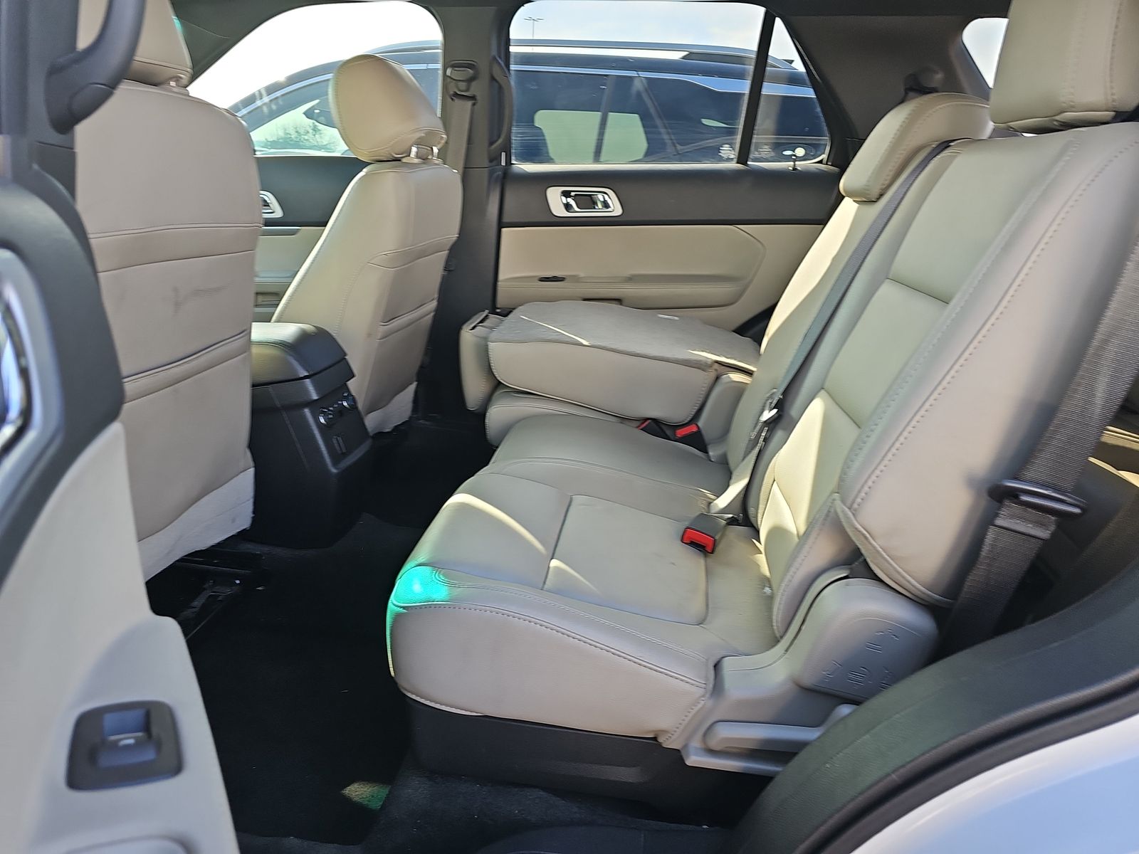 2014 Ford Explorer XLT FWD
