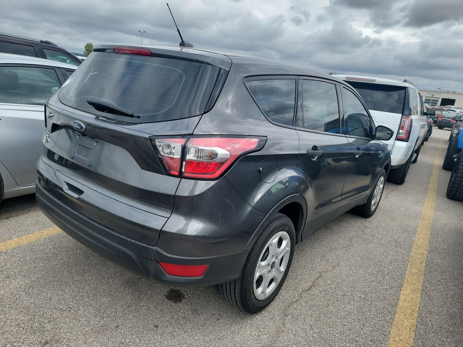 2018 Ford Escape S FWD