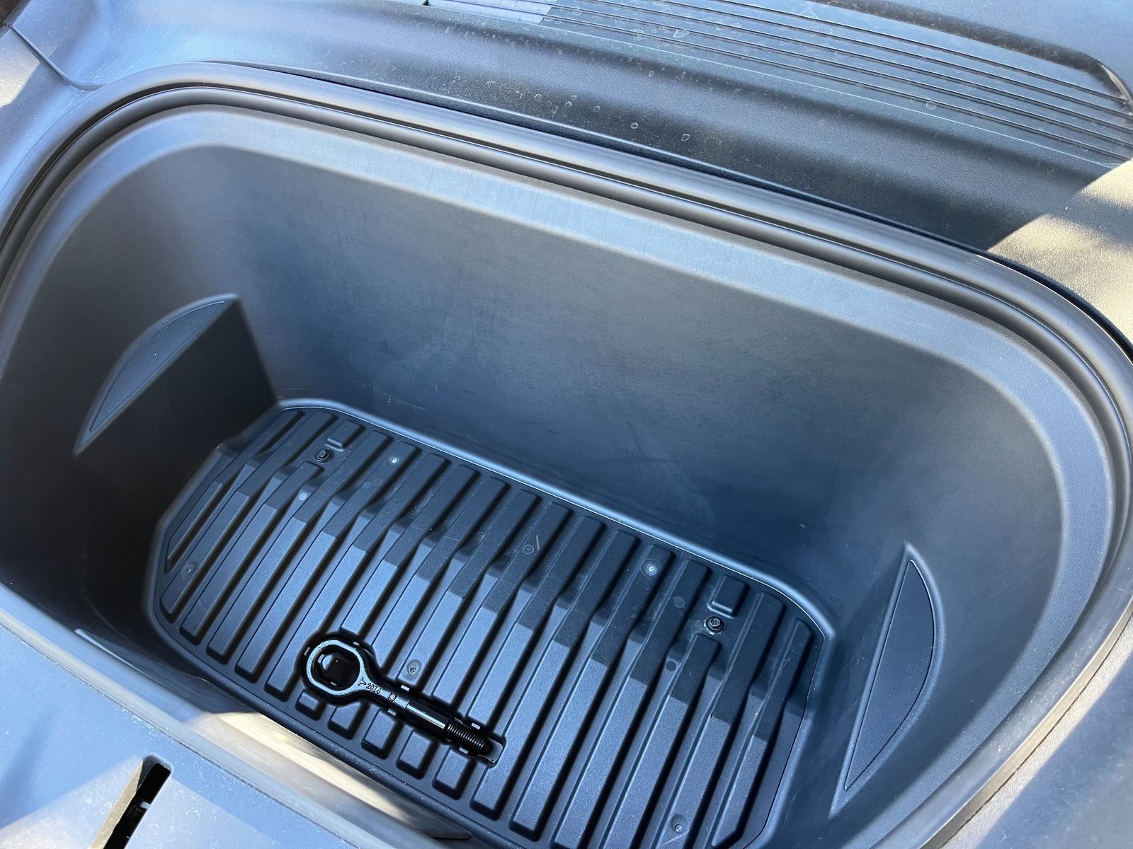 2021 Tesla Model Y Standard Range RWD