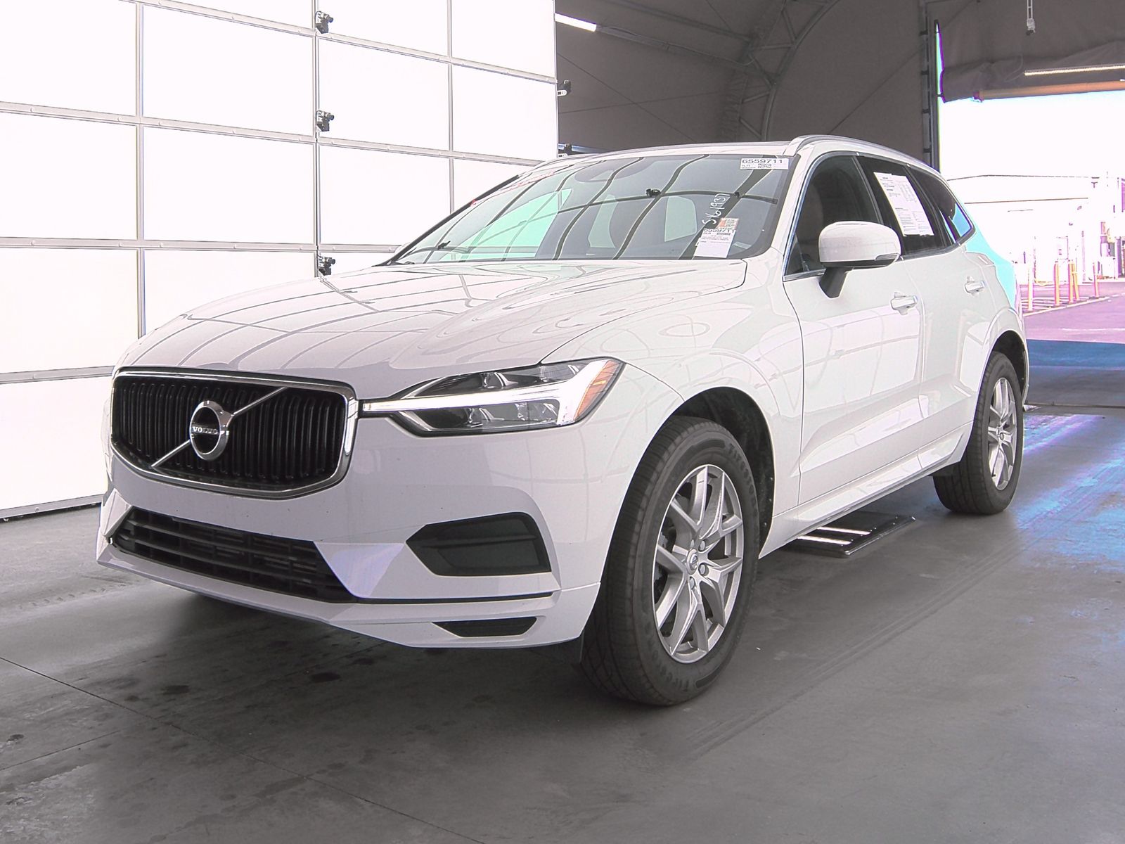 2020 Volvo XC60 MOMENTUM AWD