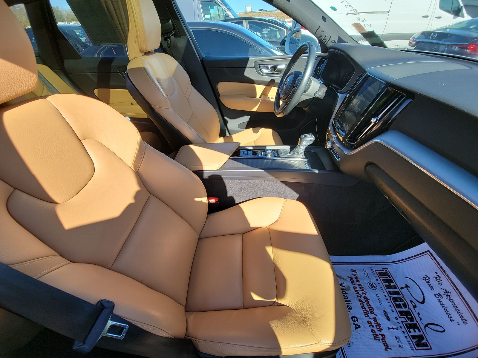 2020 Volvo XC60 MOMENTUM AWD