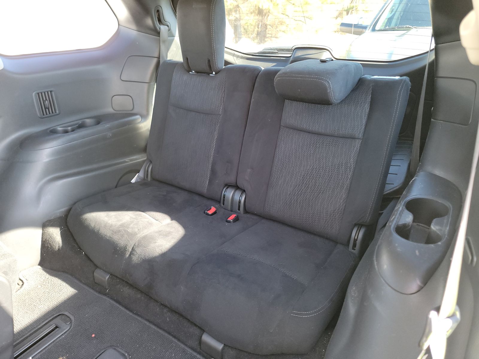 2016 Nissan Pathfinder SV AWD