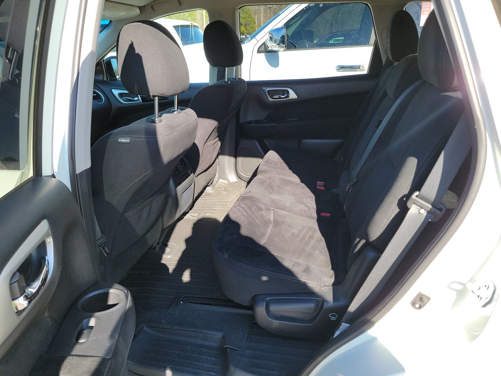 2016 Nissan Pathfinder SV AWD