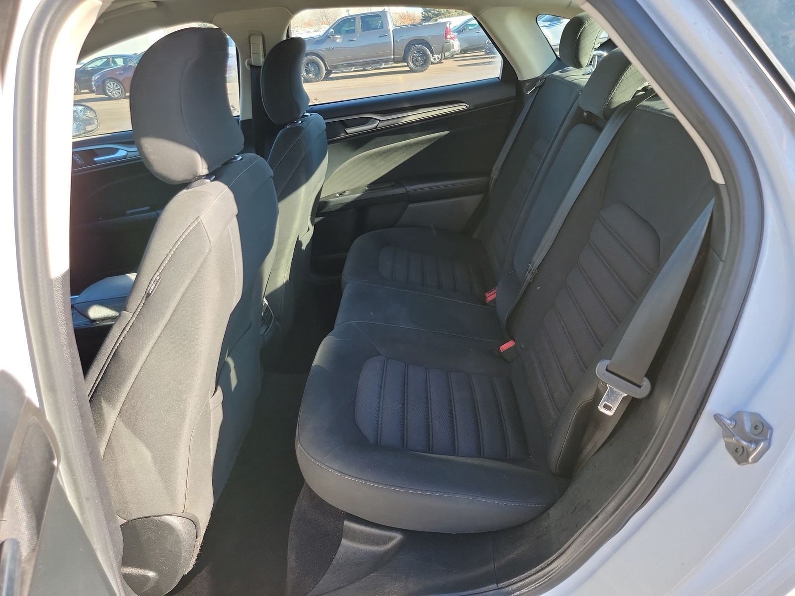 2017 Ford Fusion SE FWD