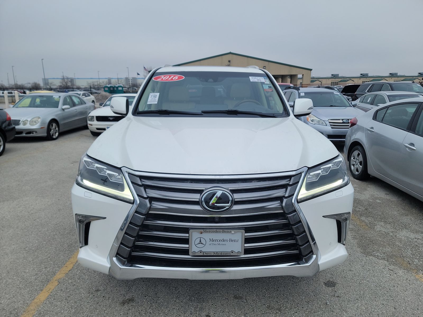 2016 Lexus LX  AWD